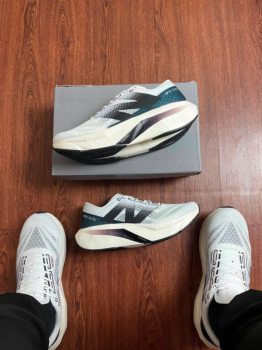 New Balance Fuelcell Elite